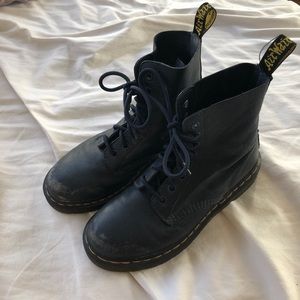 Dr Martens (soft leather)